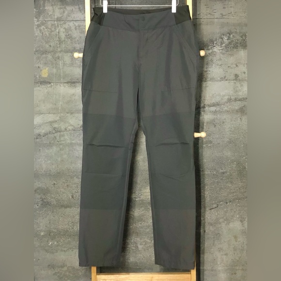 REI Regular Fit Reinforced Gusseted Climbing Hiking Pants in Deep Olive, Size 10 - Picture 1 of 4